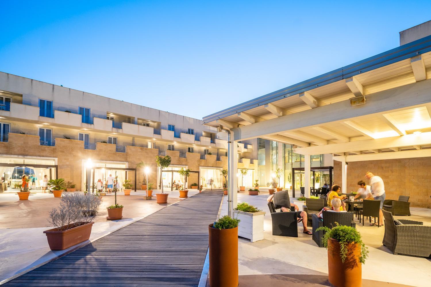 Capo Peloro Hotel (Adults Only) Torre Faro Exterior foto